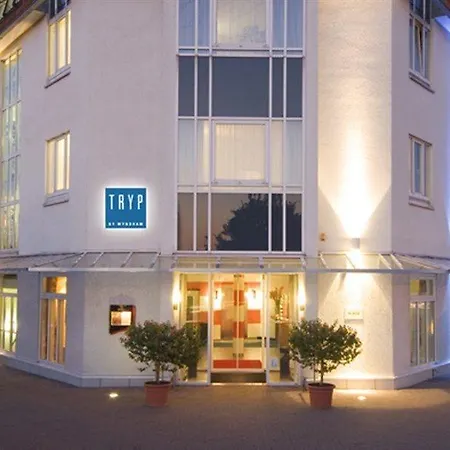 מלון Good Morning +