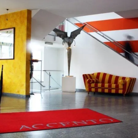 מלון Good Morning + 3*