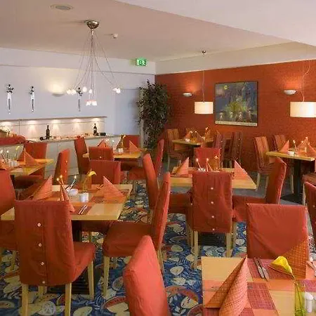 Good Morning + Hotel 3*