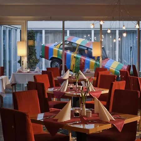 Good Morning + מלון