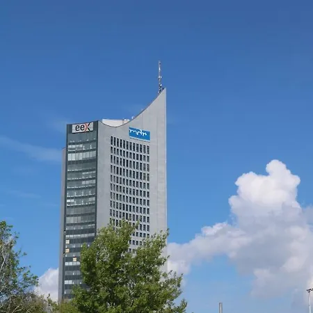 מלון Good Morning + 3*