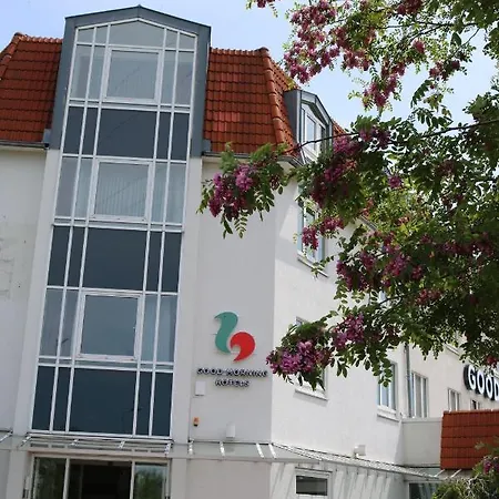 מלון Good Morning +