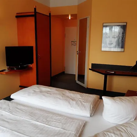 Good Morning + מלון לייפציג