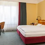 Good Morning + Hotel Lipsko
