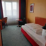 Good Morning + Hotel