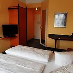 Good Morning + Hotel Lipsko