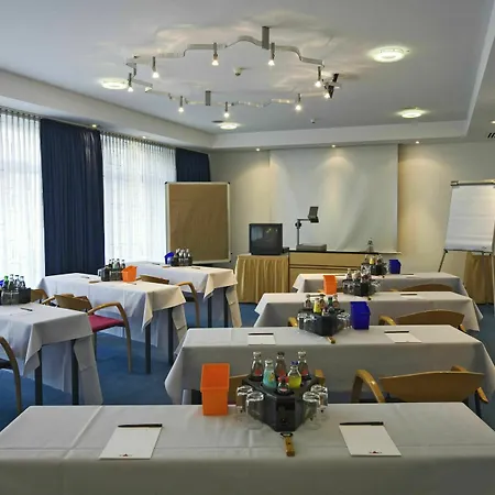 Good Morning + 3* Leipzig