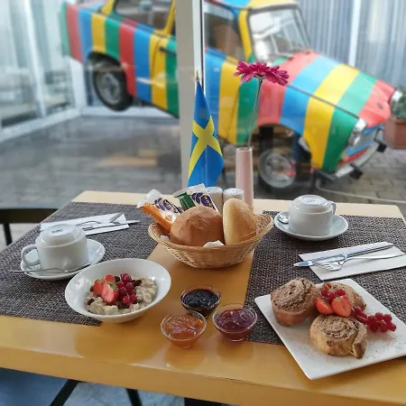 Good Morning + Leipzig